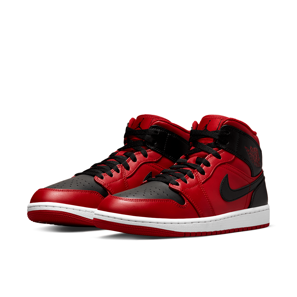 Tênis Nike Air Jordan 1 Mid Vermelho