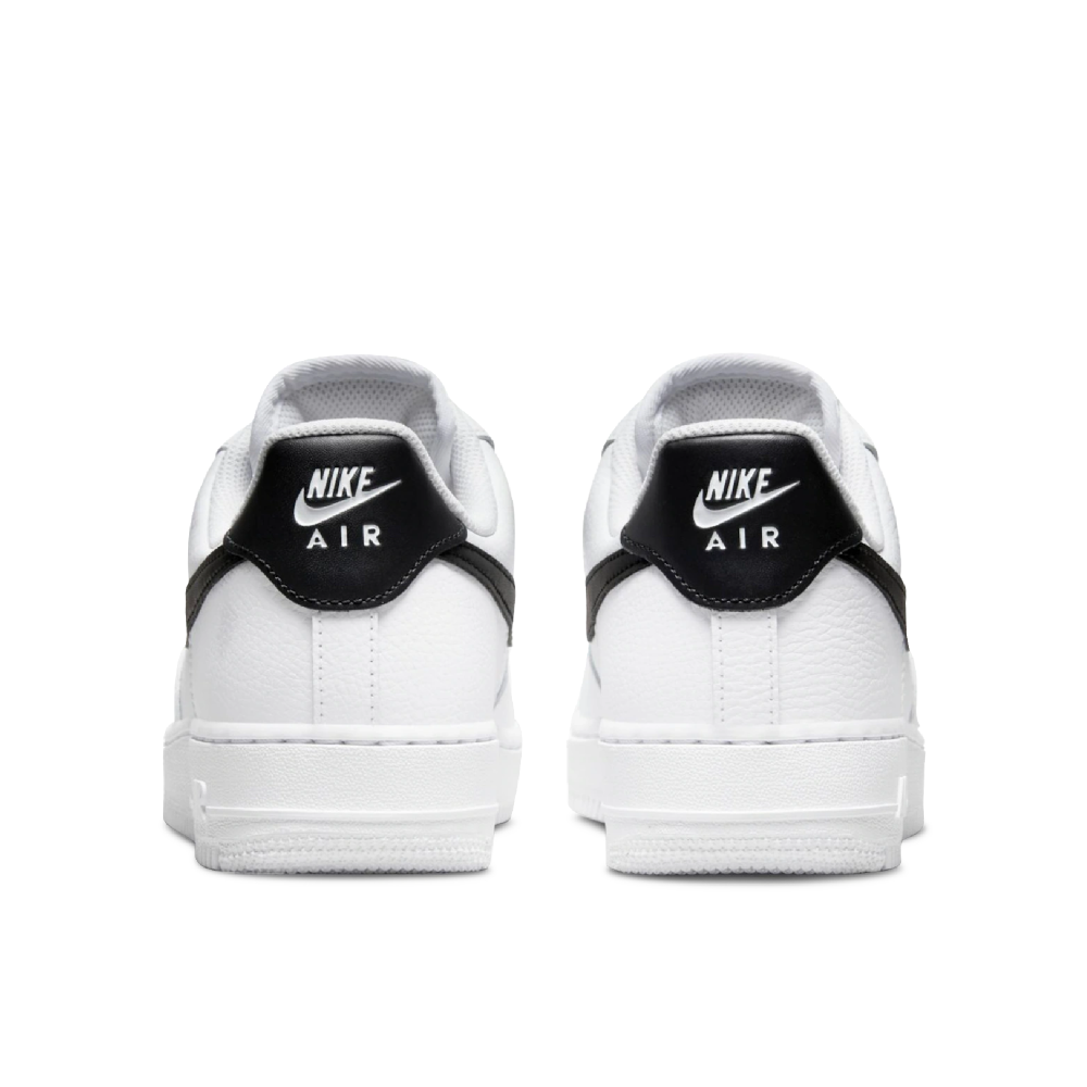 Tênis Feminino Nike Air Force 1 07 Low white & Black Branco/preto